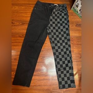 Women’s checkered jeans